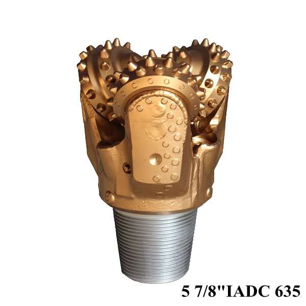 5-7/8''IADC635 tricone钻头带碳化碳化物插件